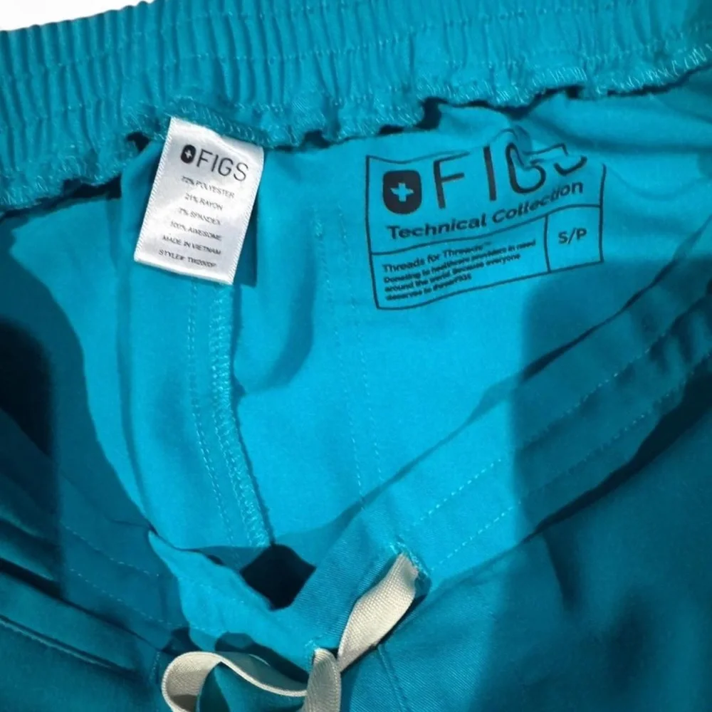 Figs Blue Joggers with Drawstring Waistband and Elastic Cuffs